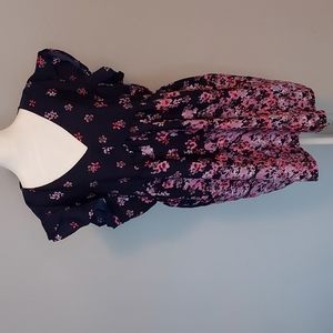 Times XL Maternity Top Navy w/ Pink ,White, Lavender,  Purple Floral Design